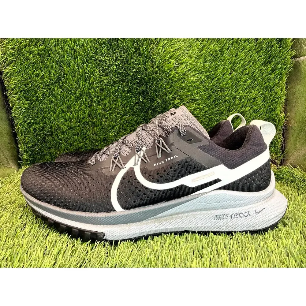 Nike pegasus trail